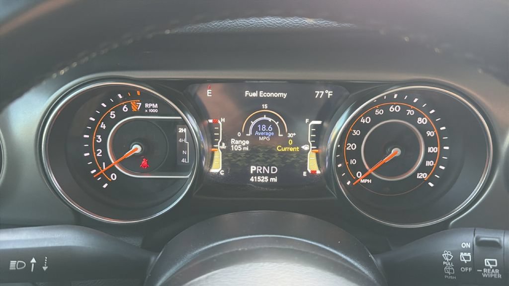 Used 2022 Jeep Wrangler Sport AWD/4WD image 18