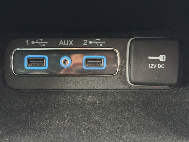 Used 2018 Jeep Grand Cherokee Altitude image 51