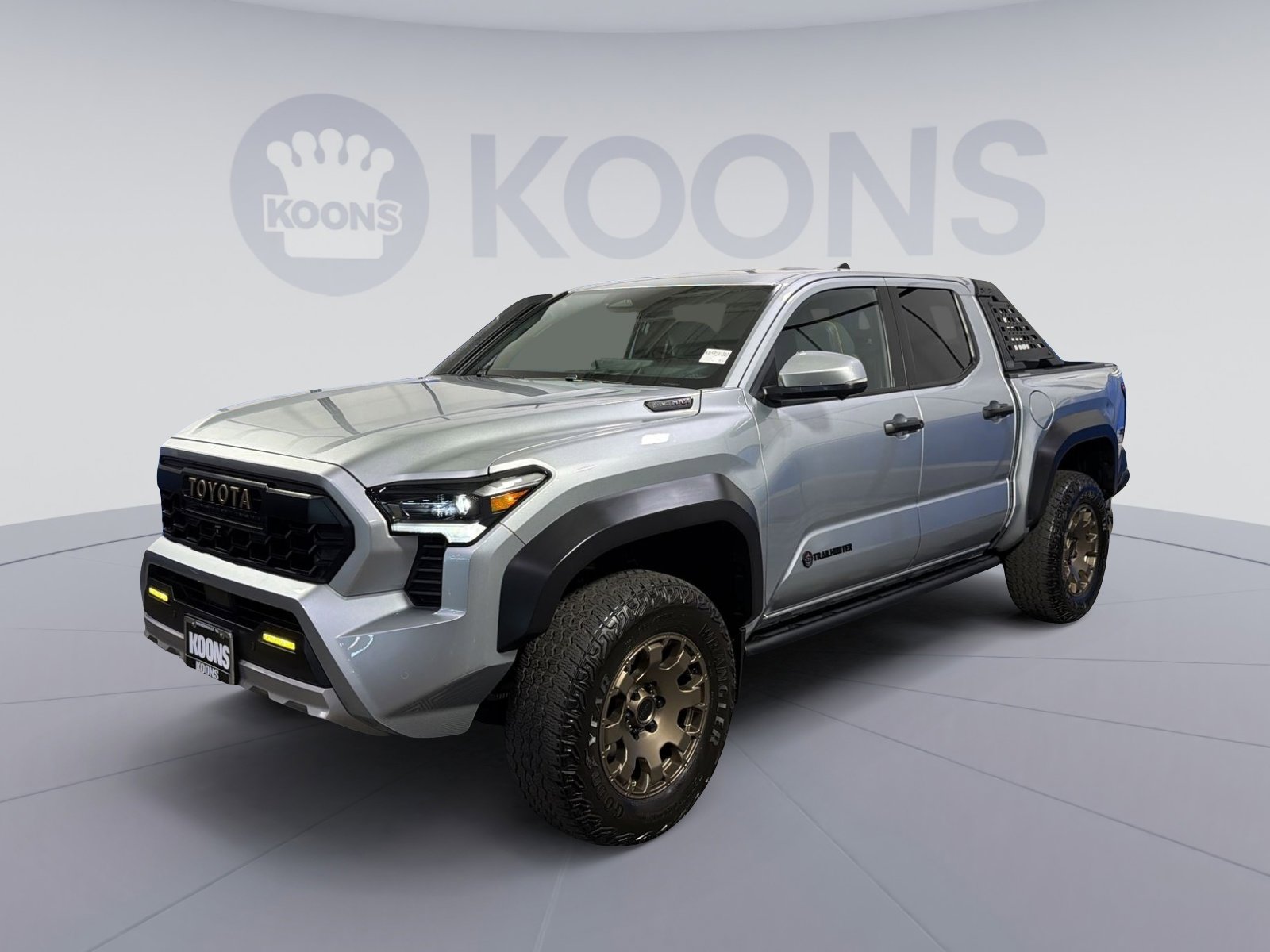 Used 2024 Toyota Tacoma Trailhunter image 1