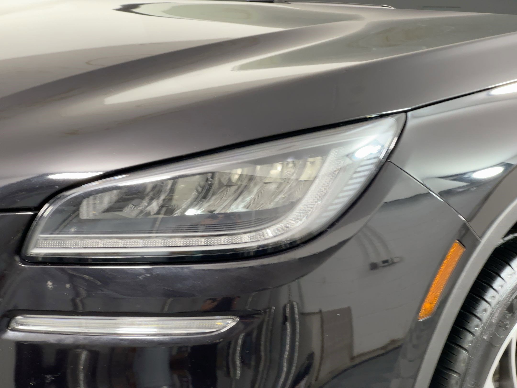 Used 2021 Lincoln Corsair Standard w/ Equipment Group 101A image 11