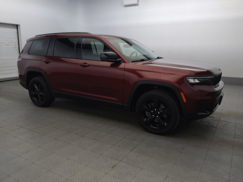 Used 2023 Jeep Grand Cherokee L Laredo AWD/4WD image 11