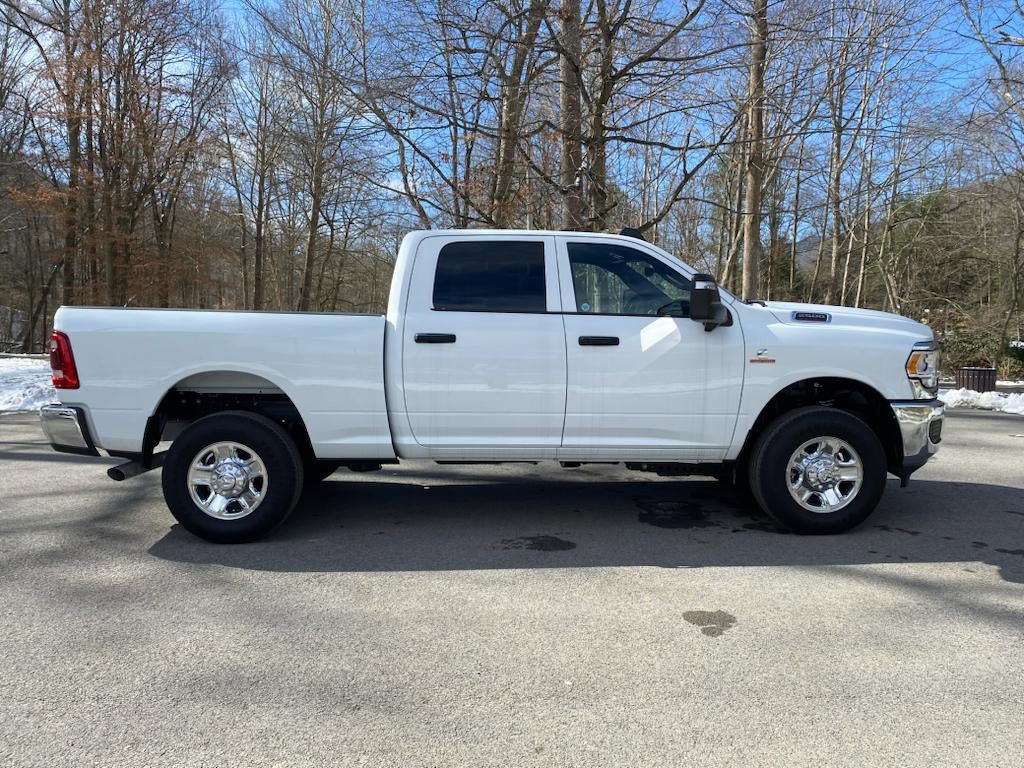 New 2024 RAM 2500 Tradesman w/ Safety Group AWD/4WD image 2