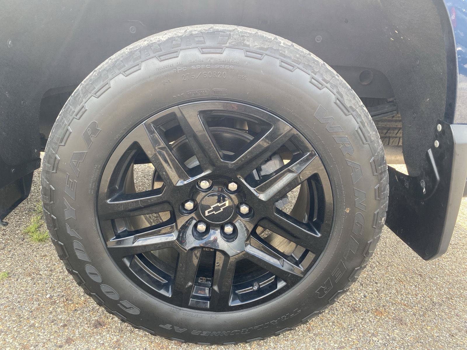 Used 2023 Chevrolet Silverado 1500 RST AWD/4WD image 43