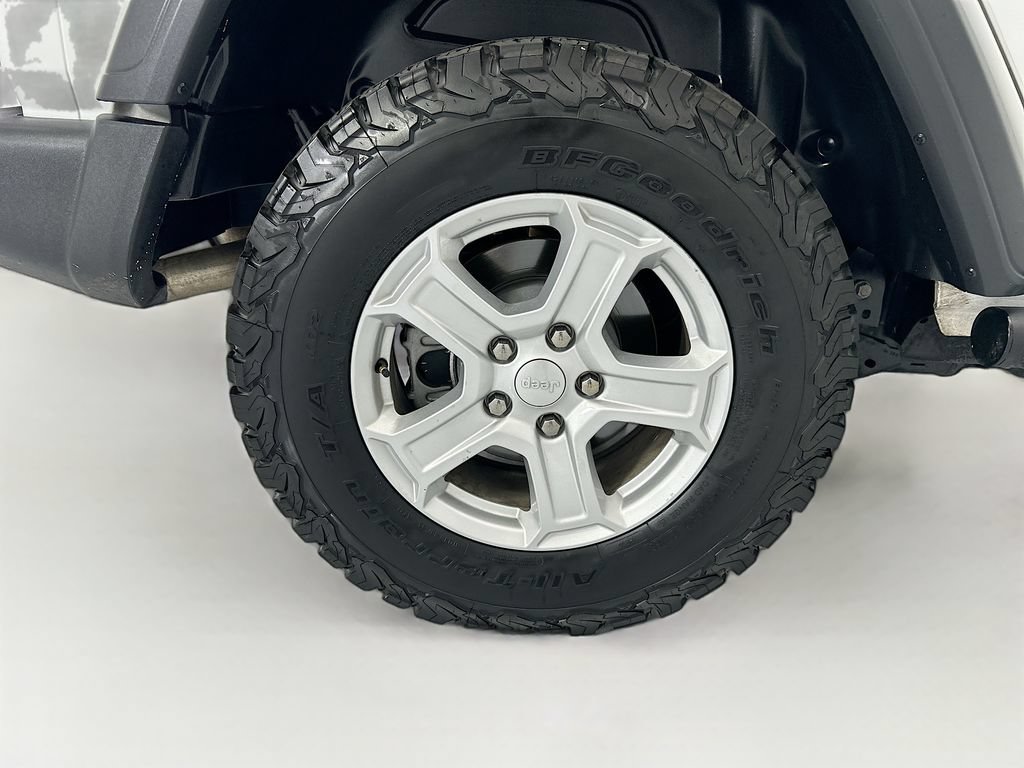 Used 2020 Jeep Wrangler Unlimited Sport S AWD/4WD image 32