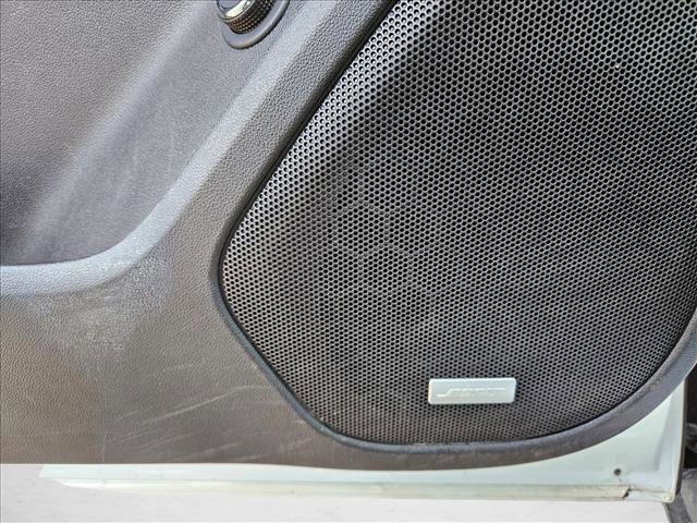 Used 2023 GMC Acadia SLT image 10