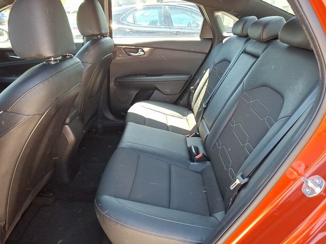 Used 2023 Kia Forte GT-Line w/ GT-Line Premium Package FWD image 9