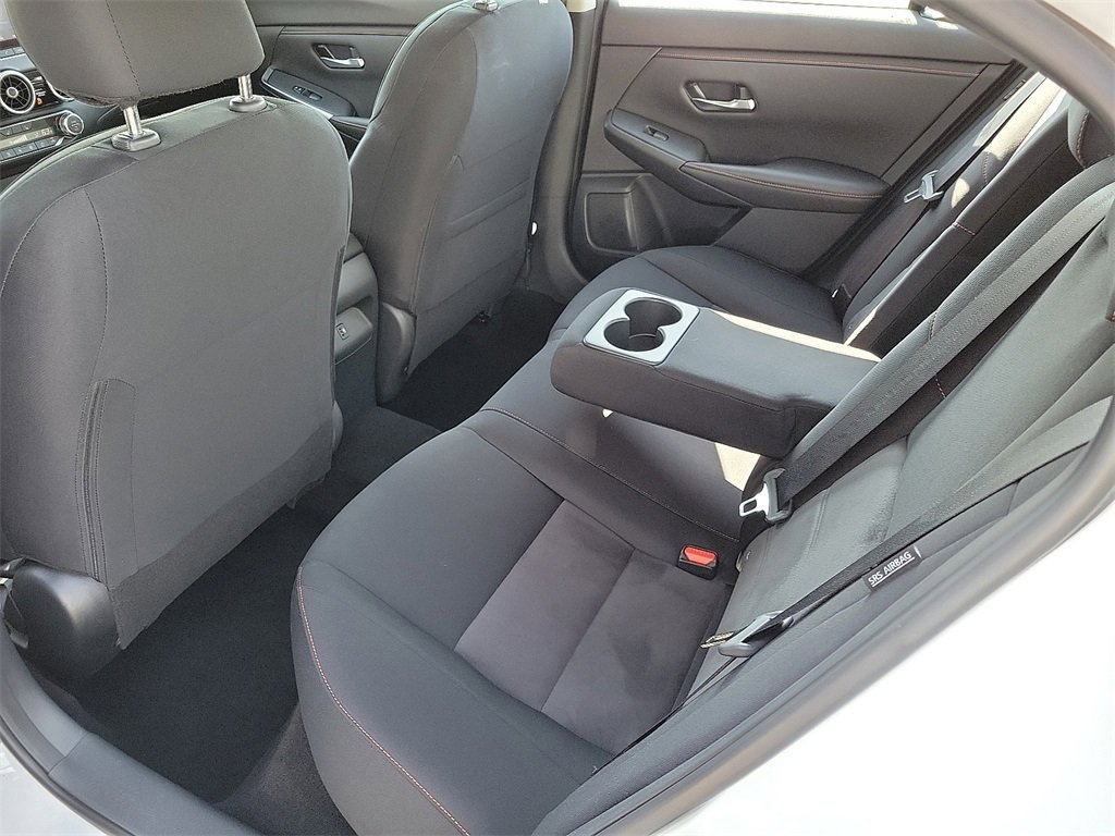 New 2025 Nissan Sentra SR w/ Lighting Package image 21