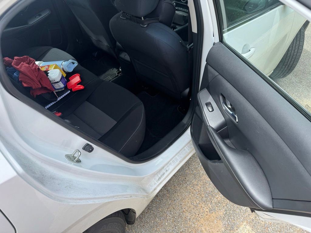 Used 2021 Nissan Sentra SV w/ Electronics Package FWD image 3