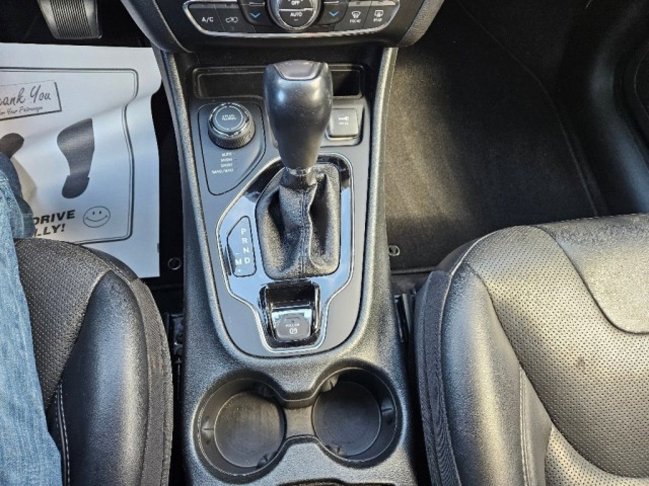 Used 2023 Jeep Cherokee Altitude Lux image 22