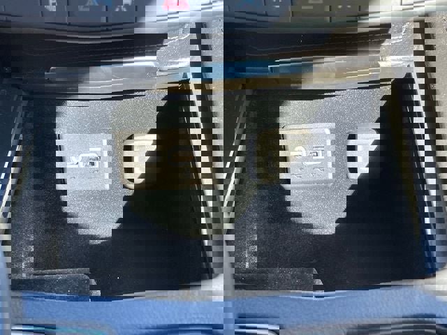 Used 2025 Cadillac XT4 Sport image 19