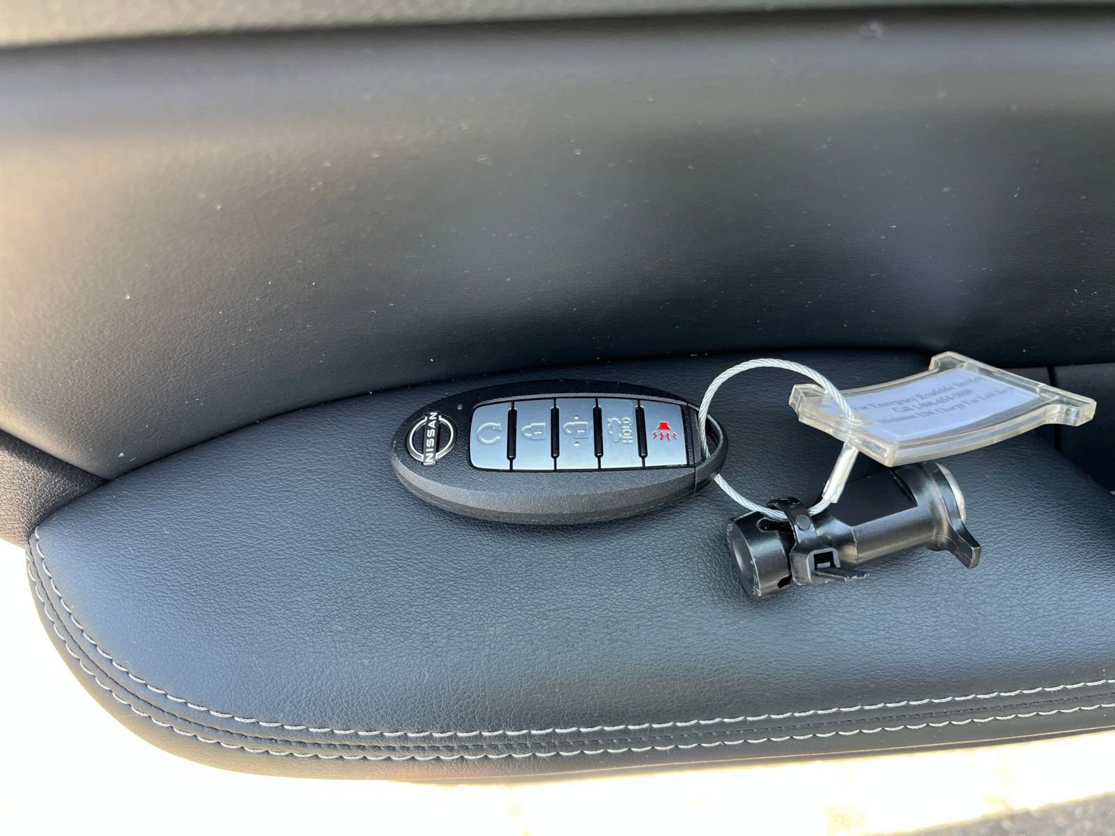 Used 2025 Nissan Altima 2.5 SV FWD image 21