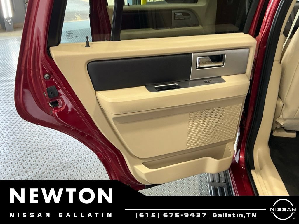 Used 2017 Ford Expedition XLT RWD image 34