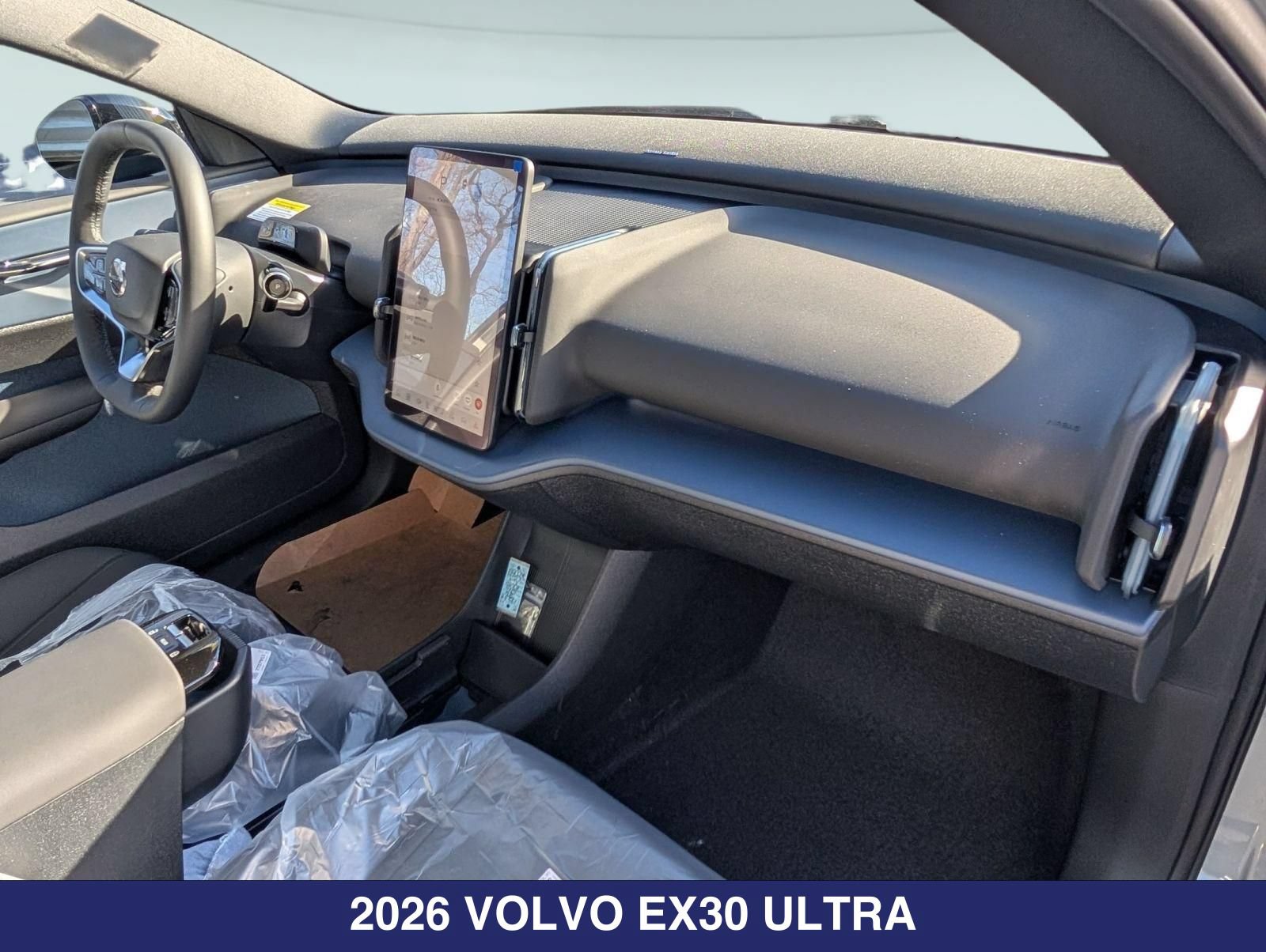 New 2026 Volvo EX30 Ultra w/ Protection Package Premier AWD/4WD image 23
