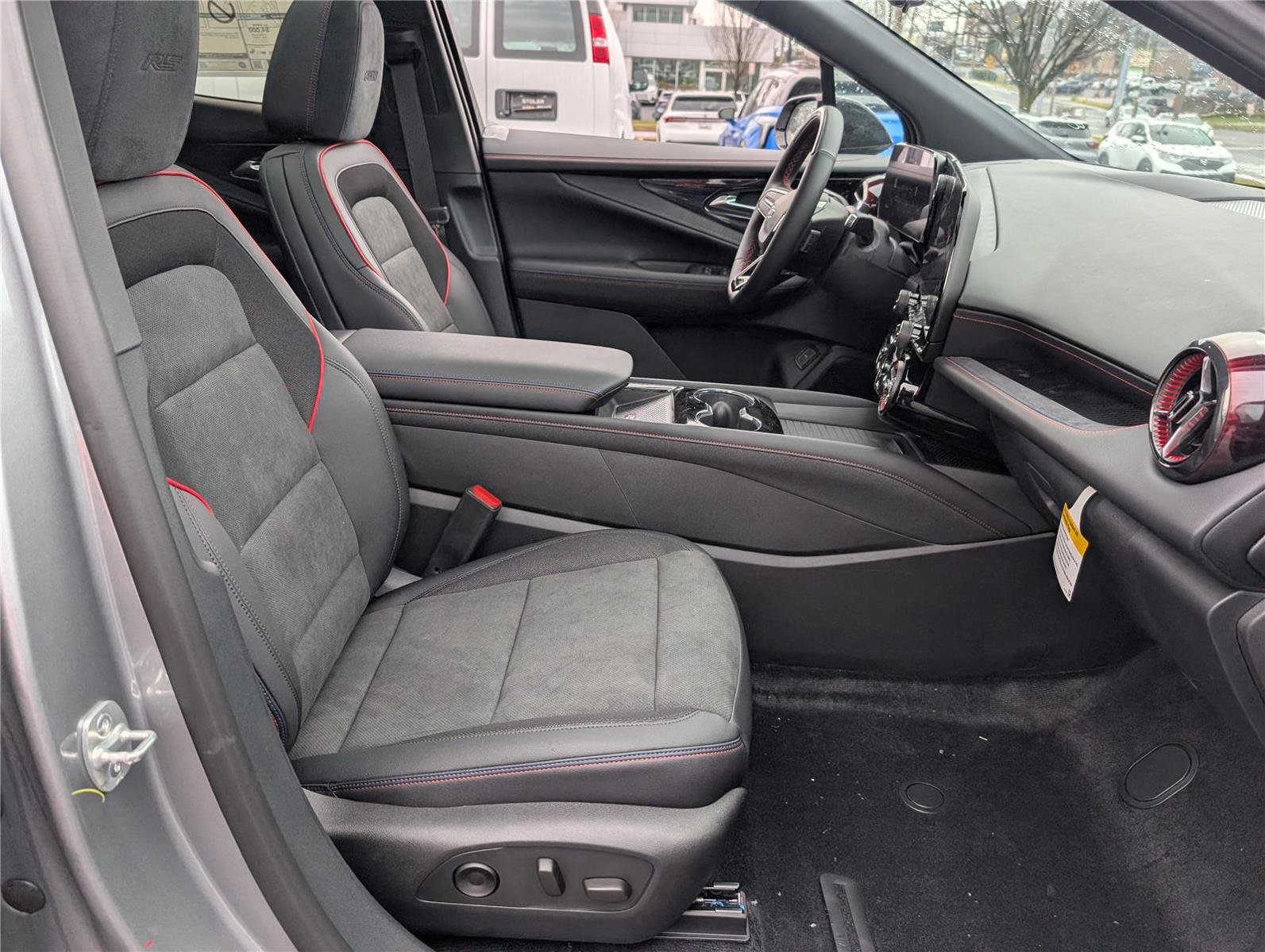 New 2026 Chevrolet Blazer EV RS w/ Super Cruise Package AWD/4WD image 7