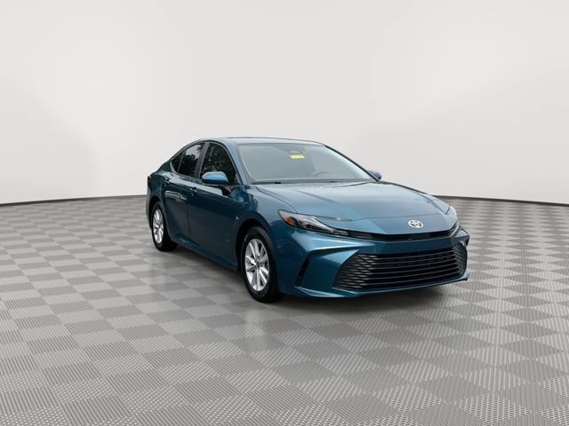 Used 2026 Toyota Camry LE FWD image 2