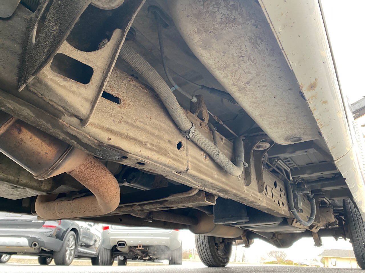 Used 2018 Chevrolet Express 3500 LS RWD image 32