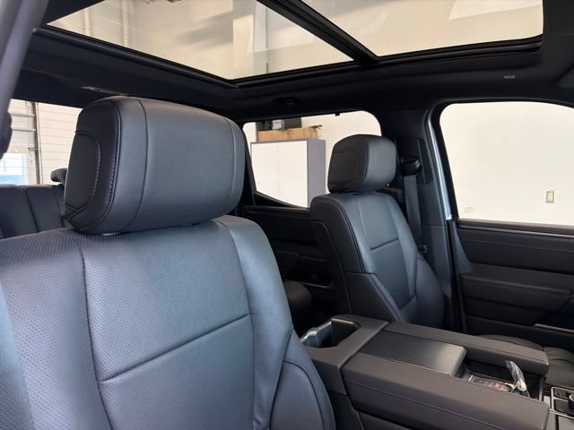 New 2026 Toyota Tundra Platinum AWD/4WD image 30