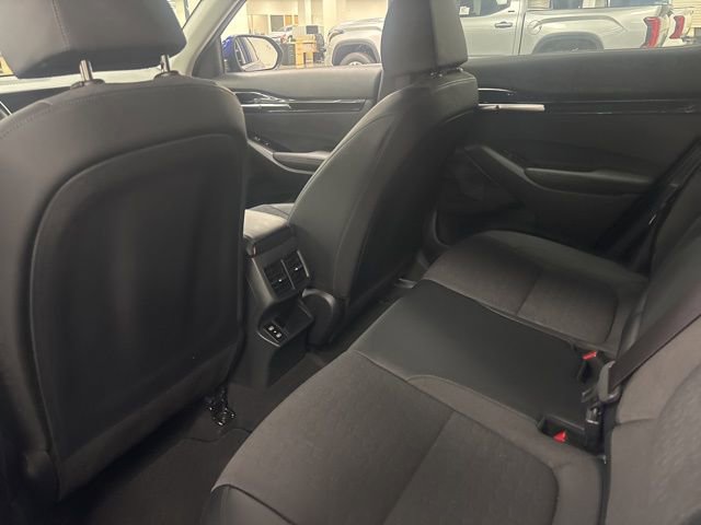 Used 2024 Kia Seltos X-Line image 12