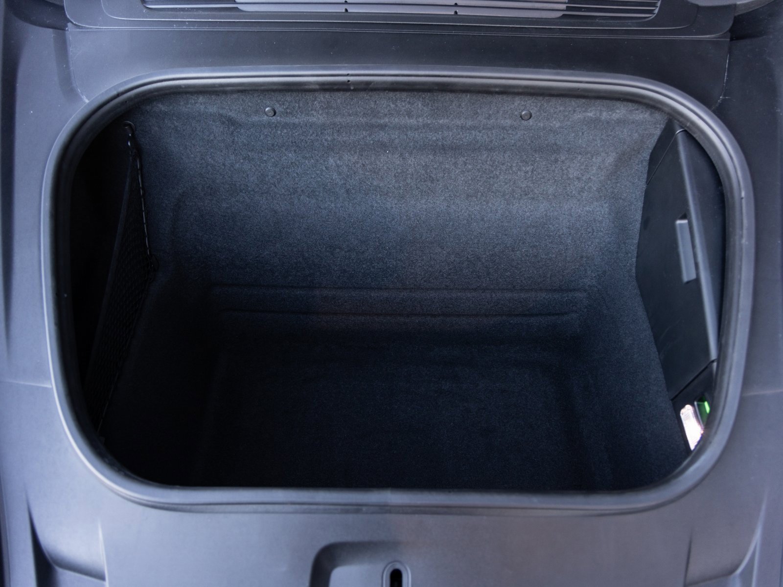 Used 2024 Porsche 911 Carrera GTS w/ Premium Package image 35