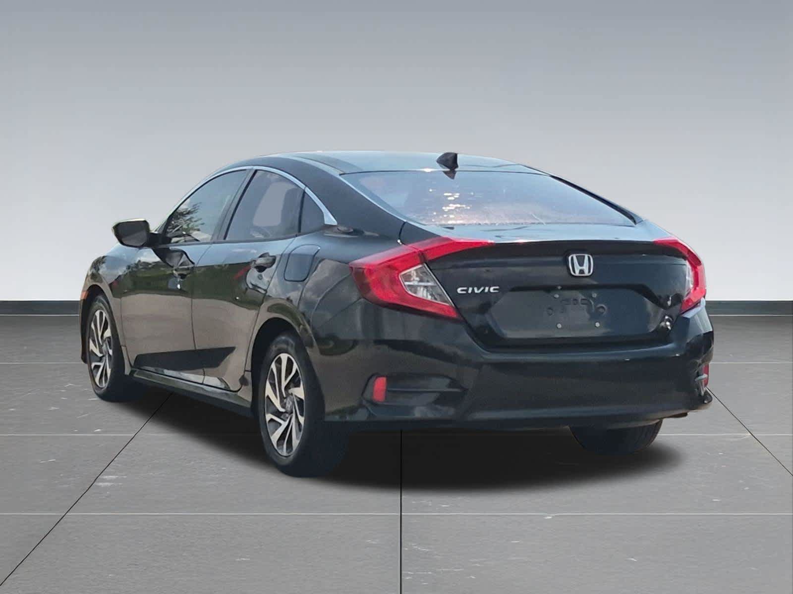 Certified 2017 Honda Civic EX image 4