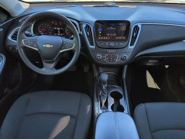 Used 2023 Chevrolet Malibu LT FWD image 4