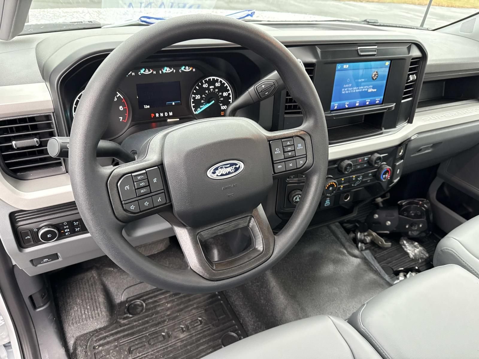 New 2026 Ford F250 XL w/ XL Chrome Package RWD image 13