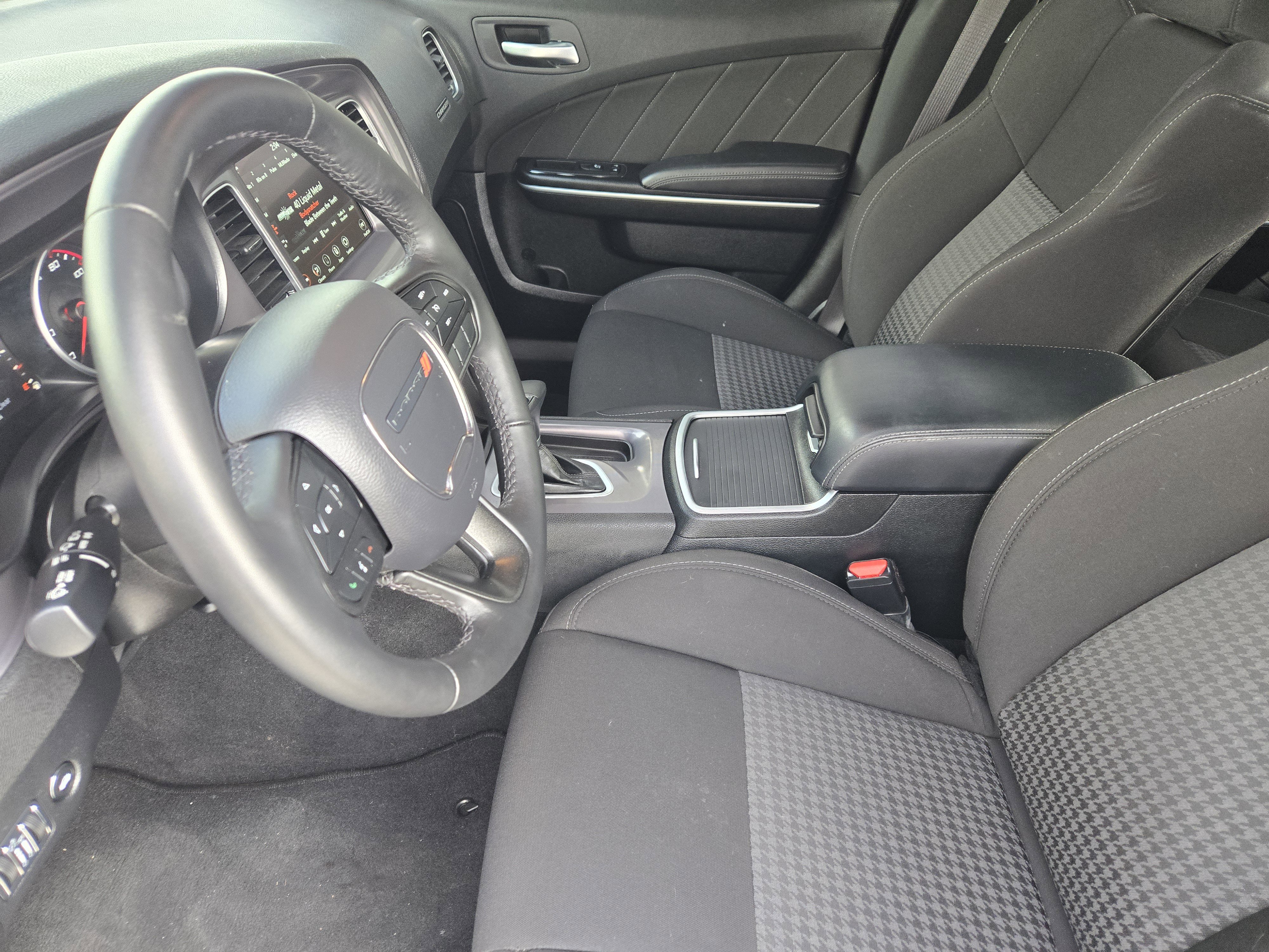 Used 2023 Dodge Charger GT image 15