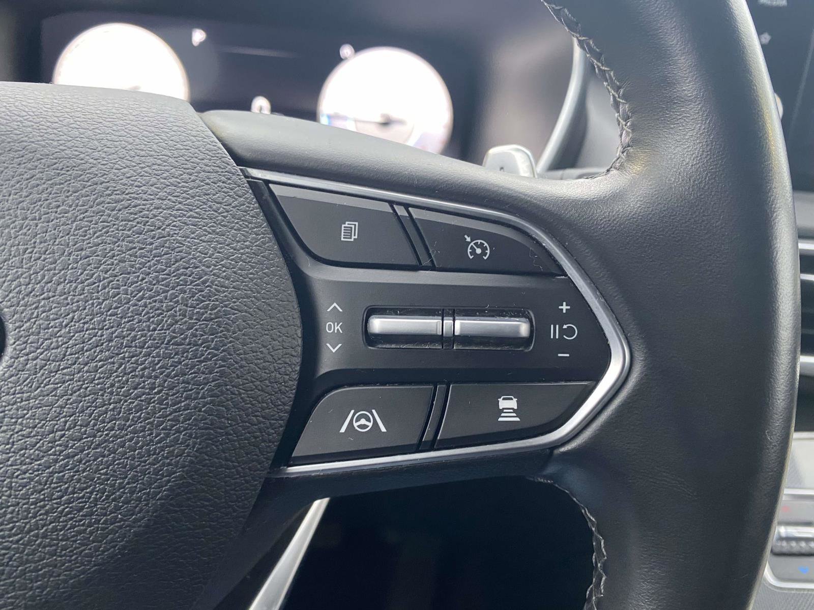 Used 2021 Hyundai Santa Fe SEL w/ Convenience Package image 21