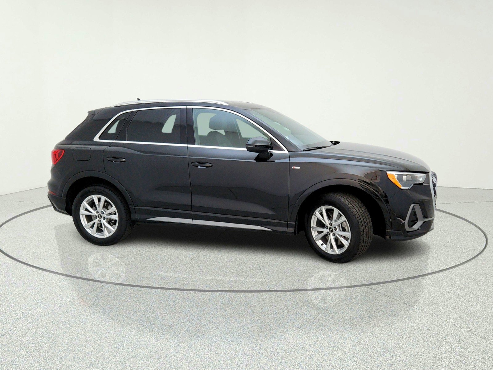 Used 2022 Audi Q3 2.0T Premium AWD/4WD image 6