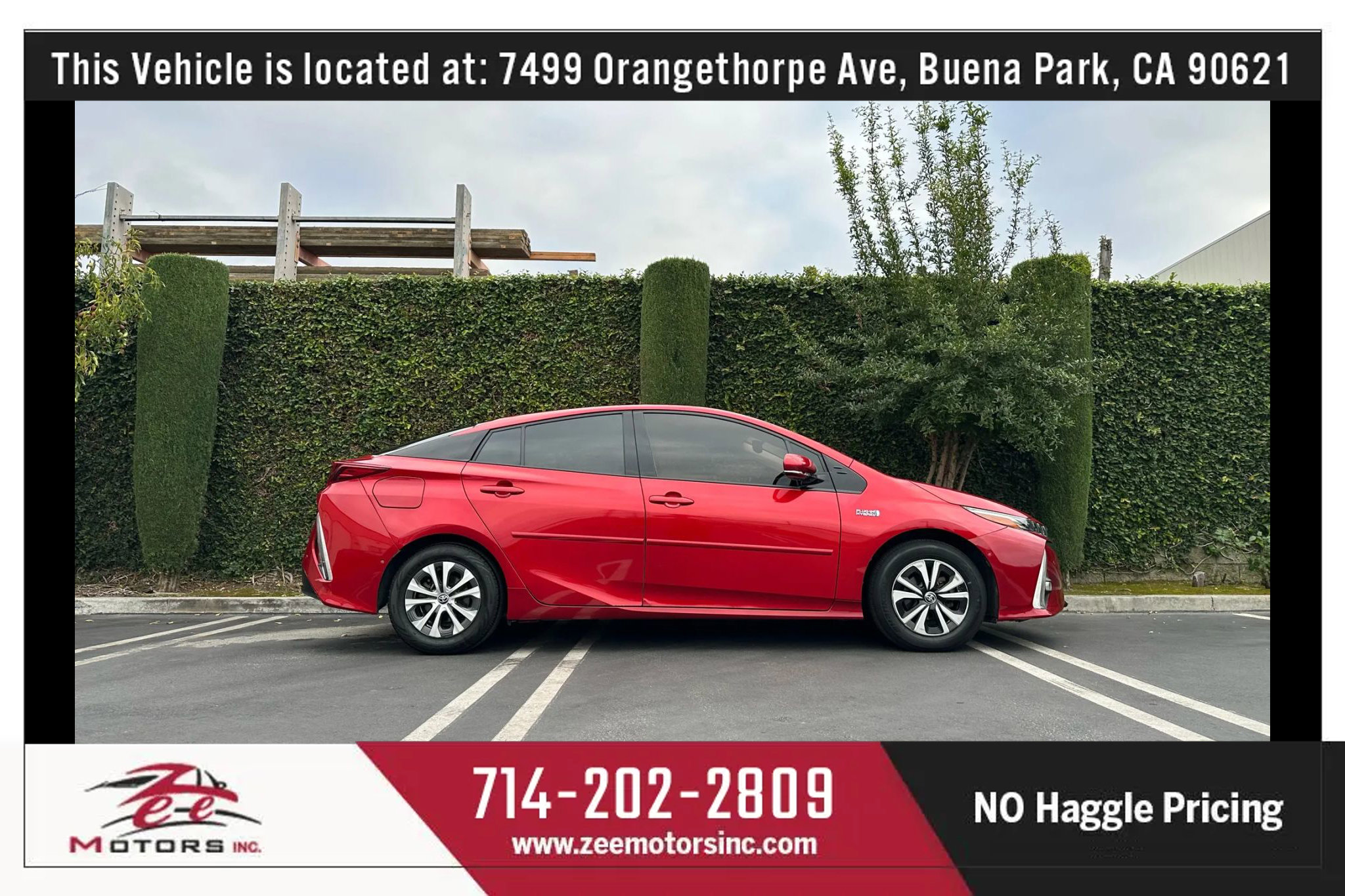 Used 2017 Toyota Prius Prime Advanced image 5