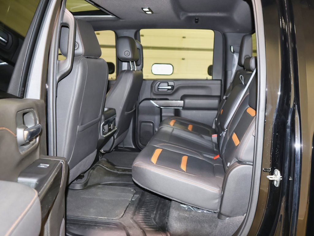 Used 2022 GMC Sierra 2500 AT4 w/ AT4 Premium Plus Package image 11