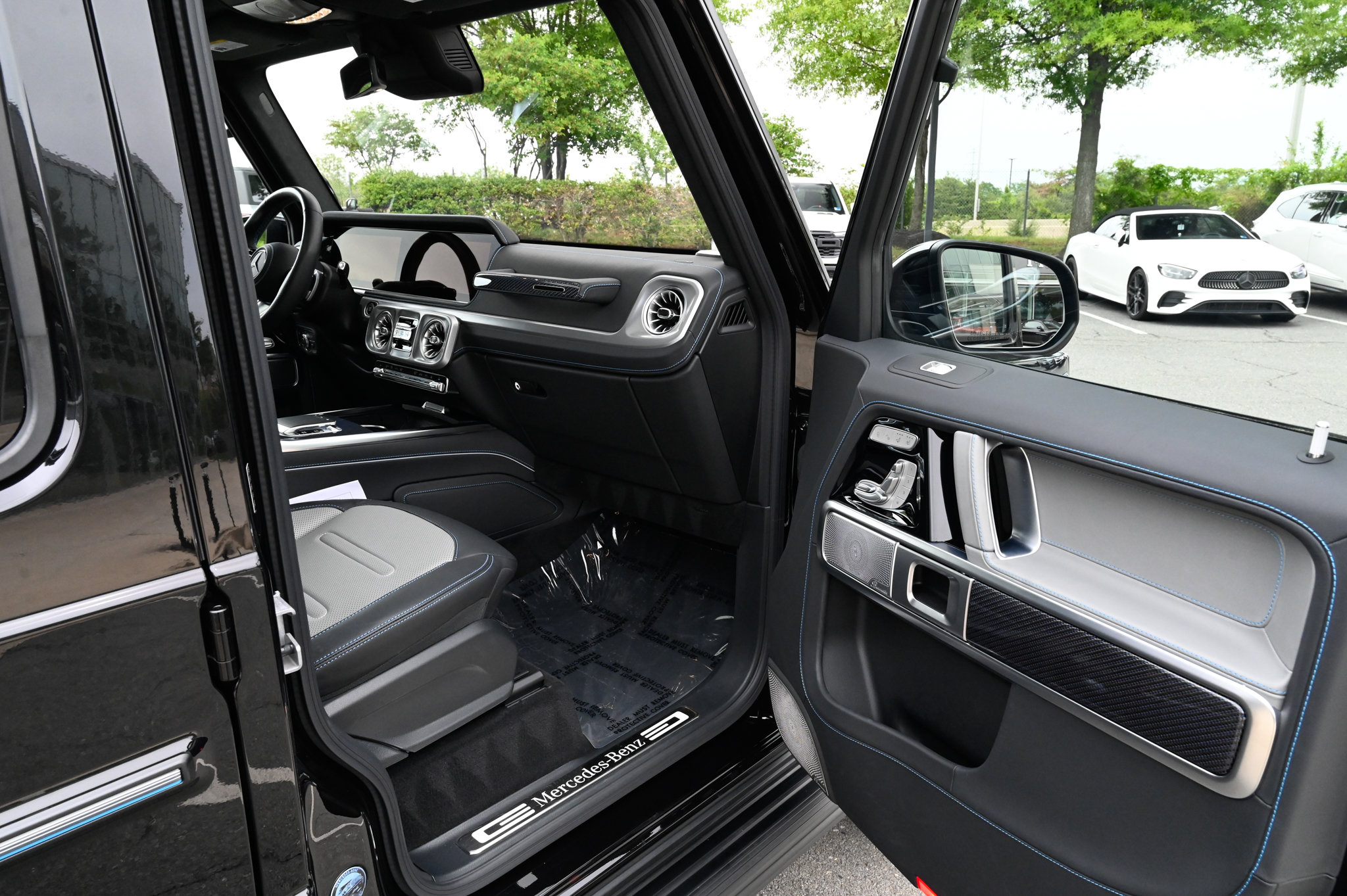 Used 2025 Mercedes-Benz G 580 w/ EQ Technology image 53