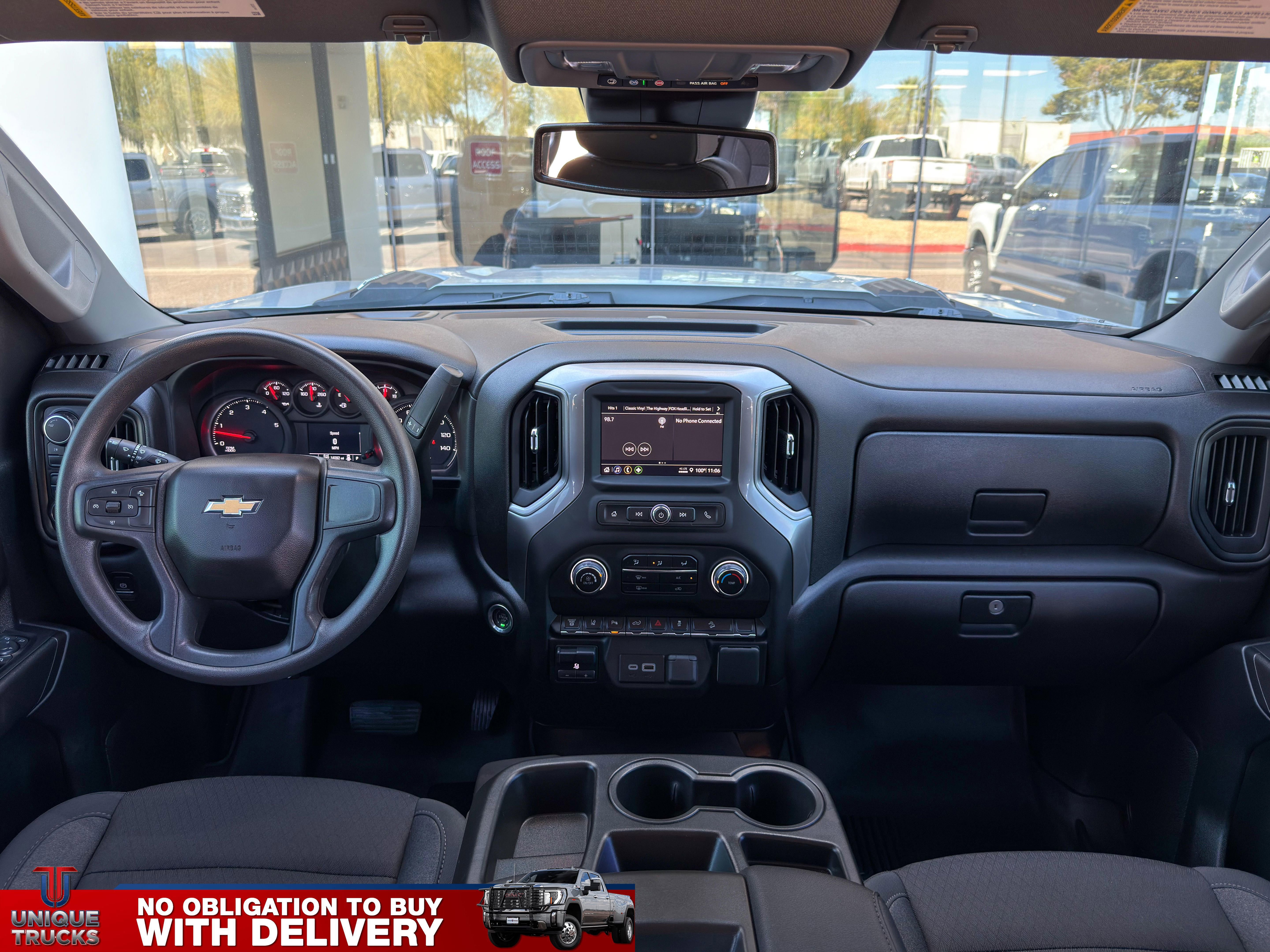 Used 2025 Chevrolet Silverado 2500 Custom w/ Custom Value Package image 30