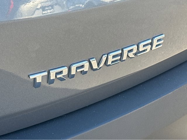 Used 2020 Chevrolet Traverse LS w/ LPO, Black Accent Package image 41