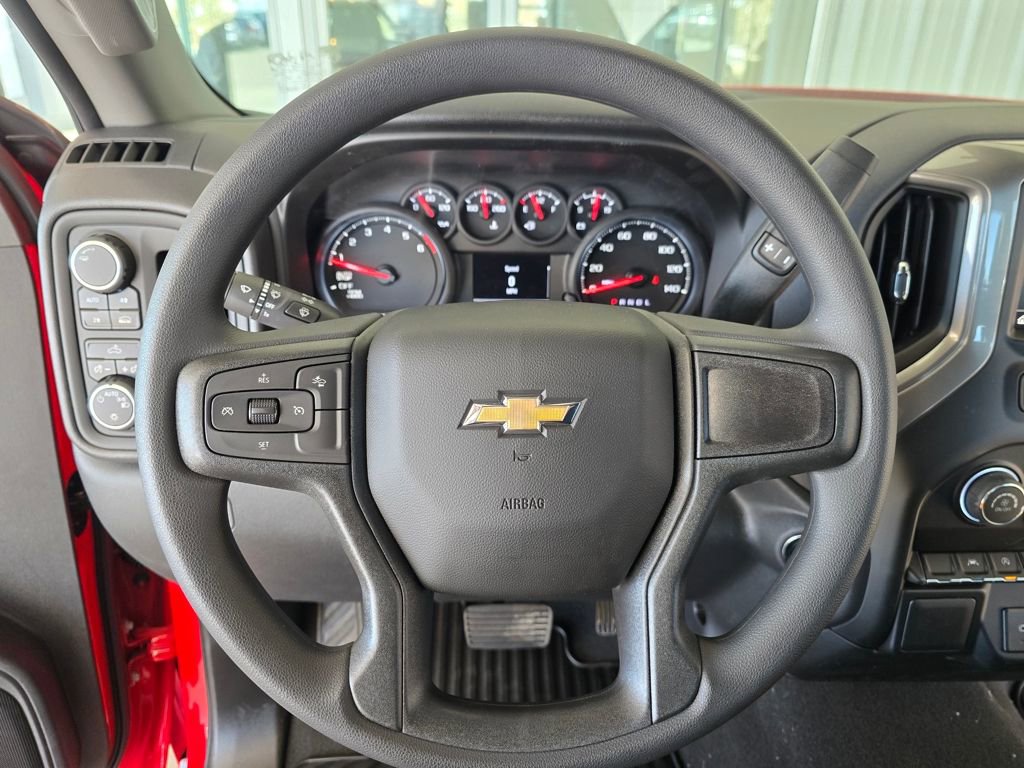 New 2026 Chevrolet Silverado 1500 Custom w/ LPO, Dark Essentials Package AWD/4WD image 19
