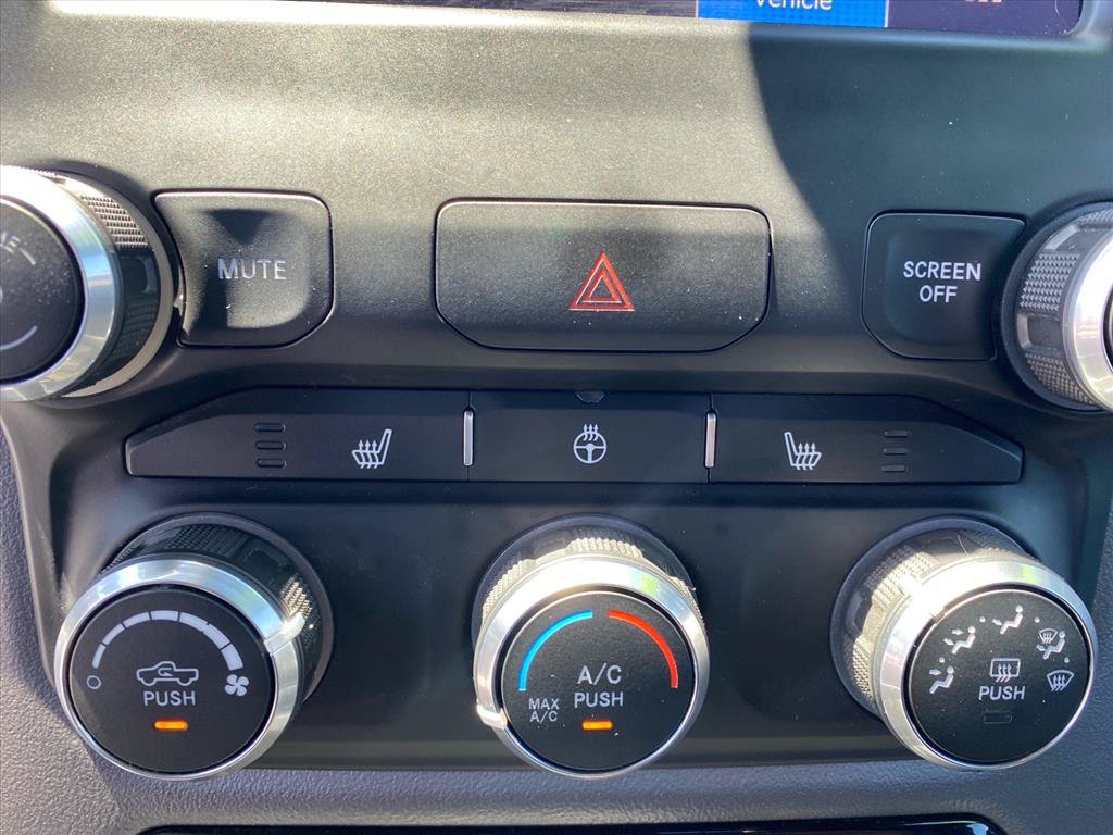 Used 2023 RAM 1500 Big Horn AWD/4WD image 15