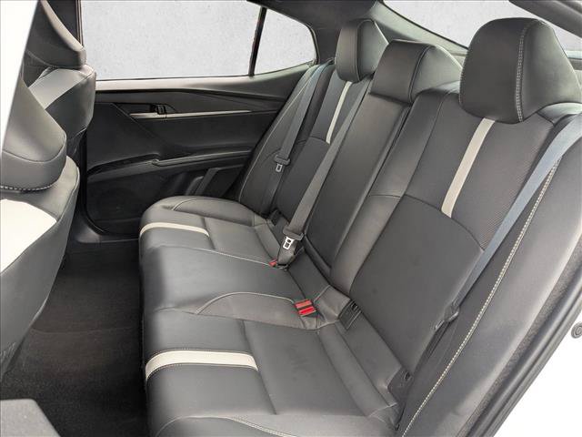 Used 2025 Toyota Camry SE FWD image 19