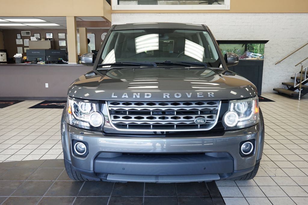 Used 2015 Land Rover LR4 HSE AWD/4WD image 17