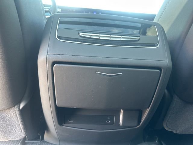 Certified 2025 Cadillac Escalade ESV Premium Luxury w/ LPO, Floor Liner Package image 28