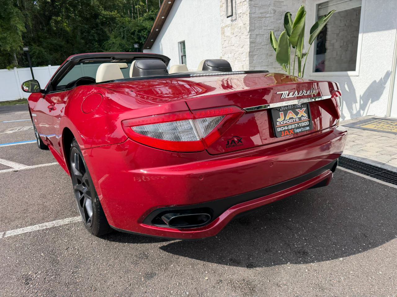 Used 2012 Maserati GranTurismo Sport RWD image 13