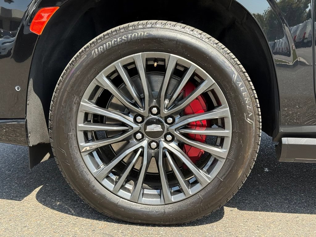 Used 2023 Cadillac Escalade V AWD/4WD image 18
