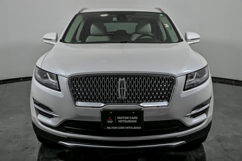 Used 2019 Lincoln MKC Reserve w/ MKC Climate Package image 4