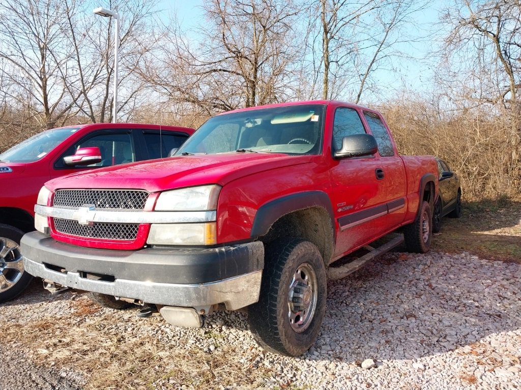 Used 2003 Chevrolet Silverado 2500 LS w/ Skid Plate Package image 1