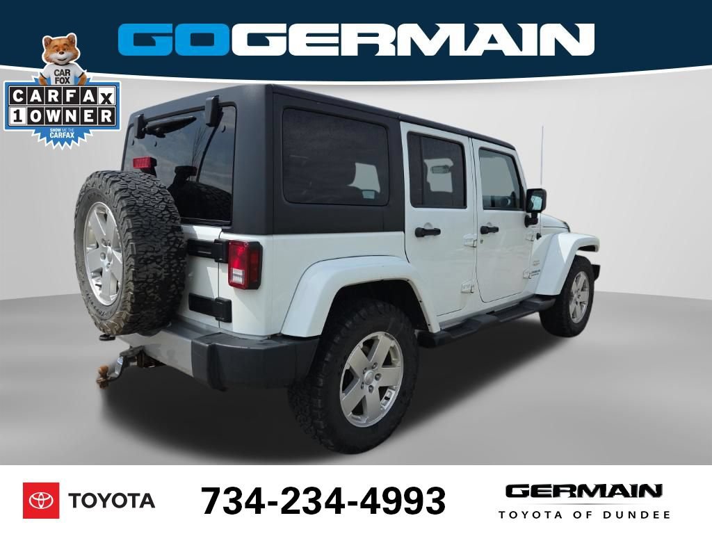 Used 2012 Jeep Wrangler Unlimited Sahara w/ Dual Top Group AWD/4WD image 7