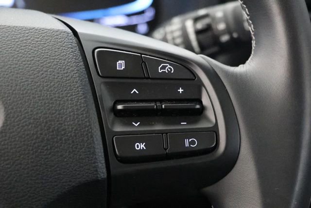 Certified 2024 Hyundai Venue SEL image 20