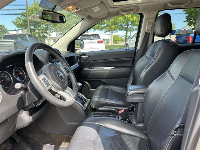 Used 2017 Jeep Compass High Altitude AWD/4WD image 13
