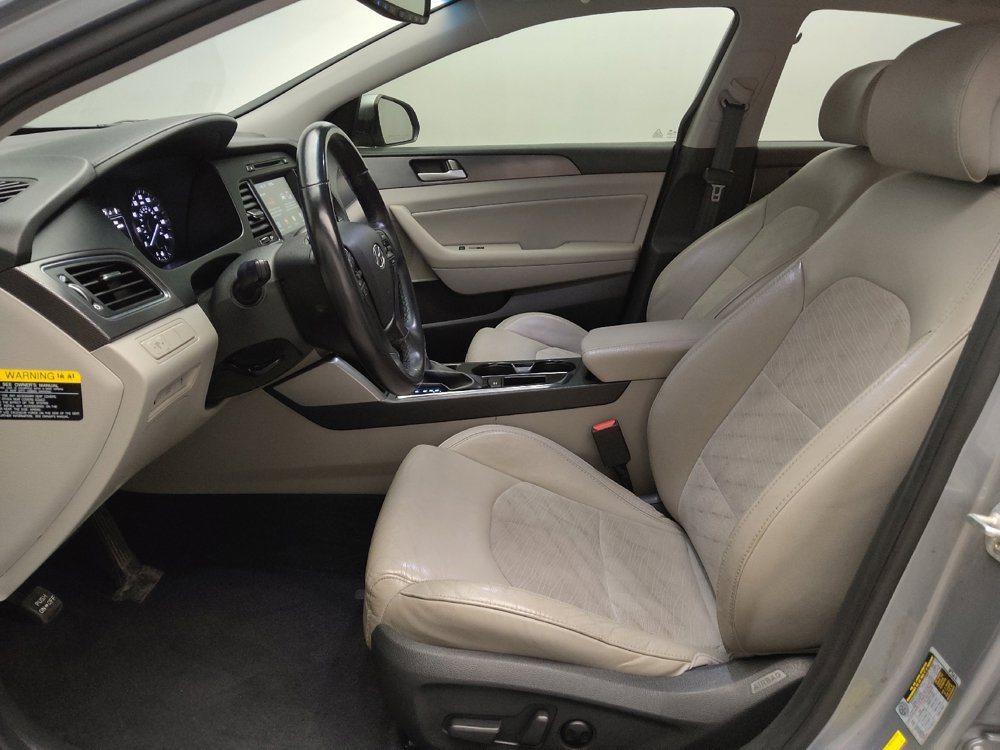 Used 2017 Hyundai Sonata Sport w/ Value Edition Package 02 image 17