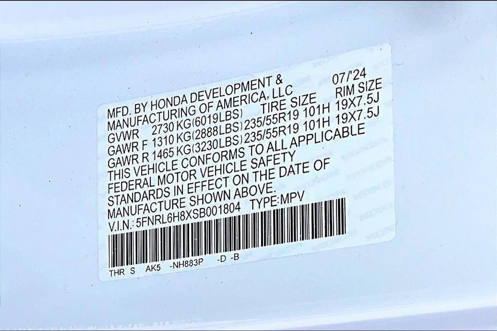 Used 2025 Honda Odyssey Touring image 16