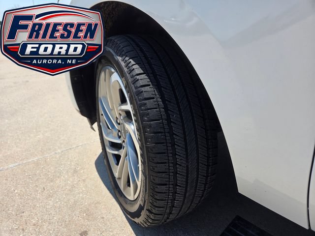Used 2025 Lincoln Navigator L Reserve AWD/4WD image 10
