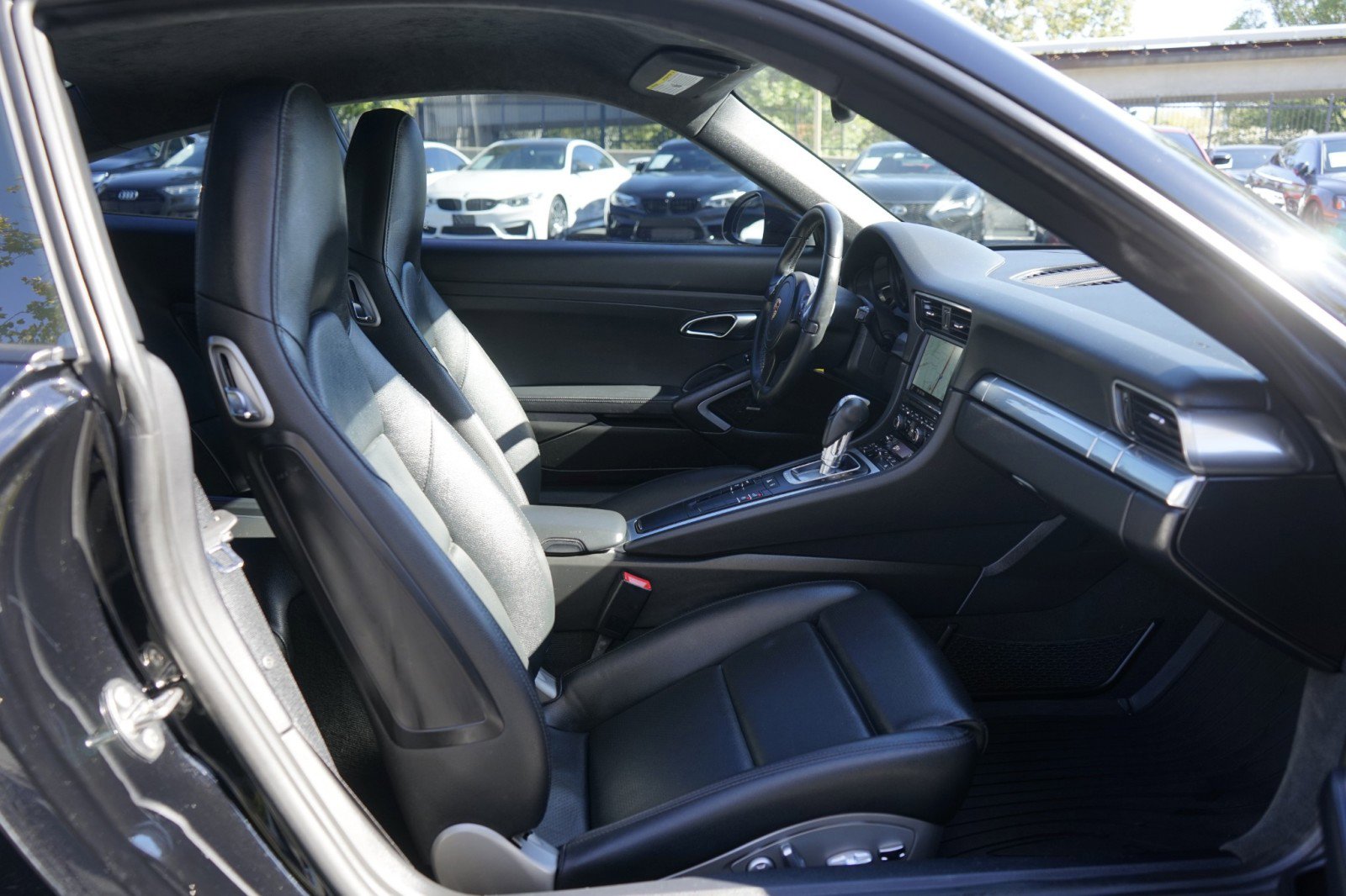 Used 2014 Porsche 911 Carrera image 16